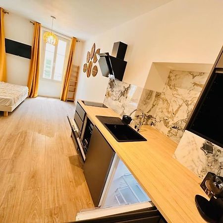 Les Appartements De Nana 4 - Studio Hypercentre, Rue Meynadier, Palais & Plage, Clim, Wifi Cannes Dış mekan fotoğraf