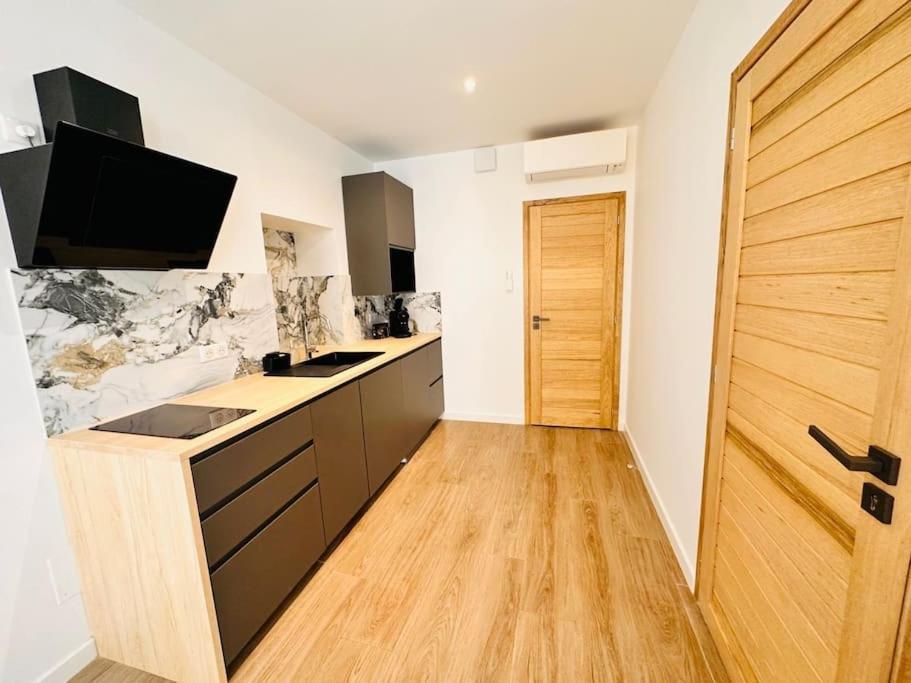 Les Appartements De Nana 4 - Studio Hypercentre, Rue Meynadier, Palais & Plage, Clim, Wifi Cannes Dış mekan fotoğraf