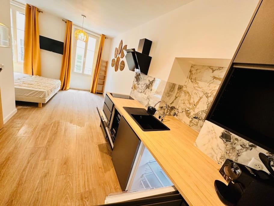 Les Appartements De Nana 4 - Studio Hypercentre, Rue Meynadier, Palais & Plage, Clim, Wifi Cannes Dış mekan fotoğraf